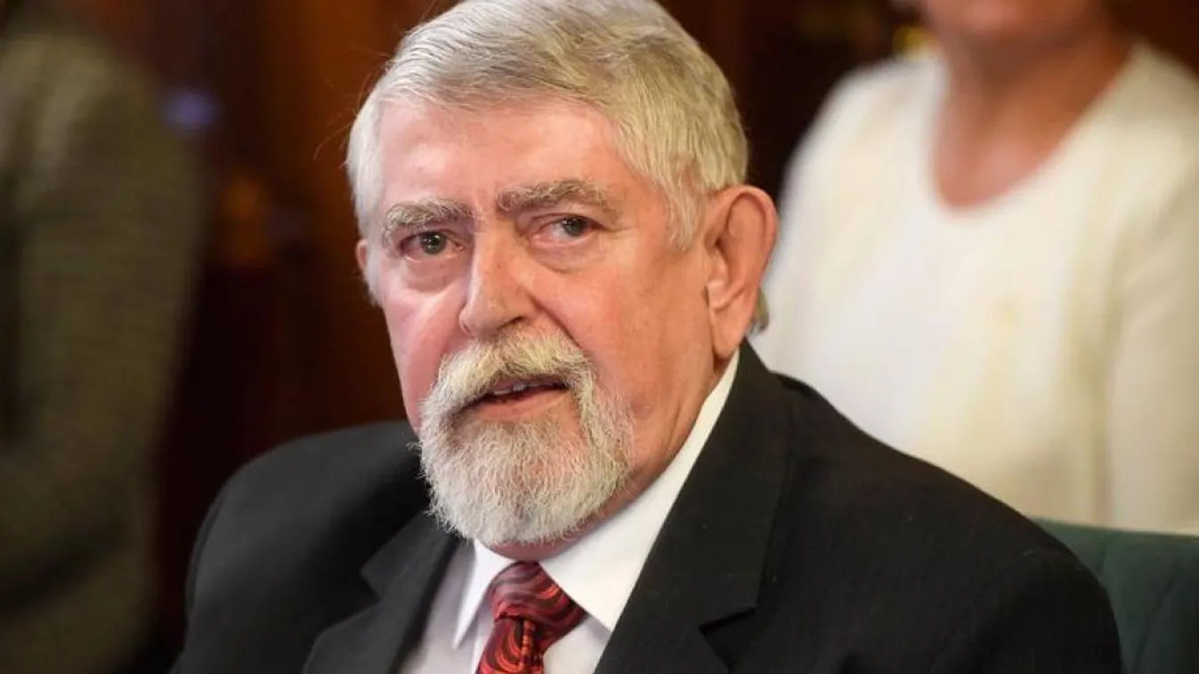 Kásler: Módosult a koronavírus-fertőzések megelőzésének és terápiájának kézikönyve