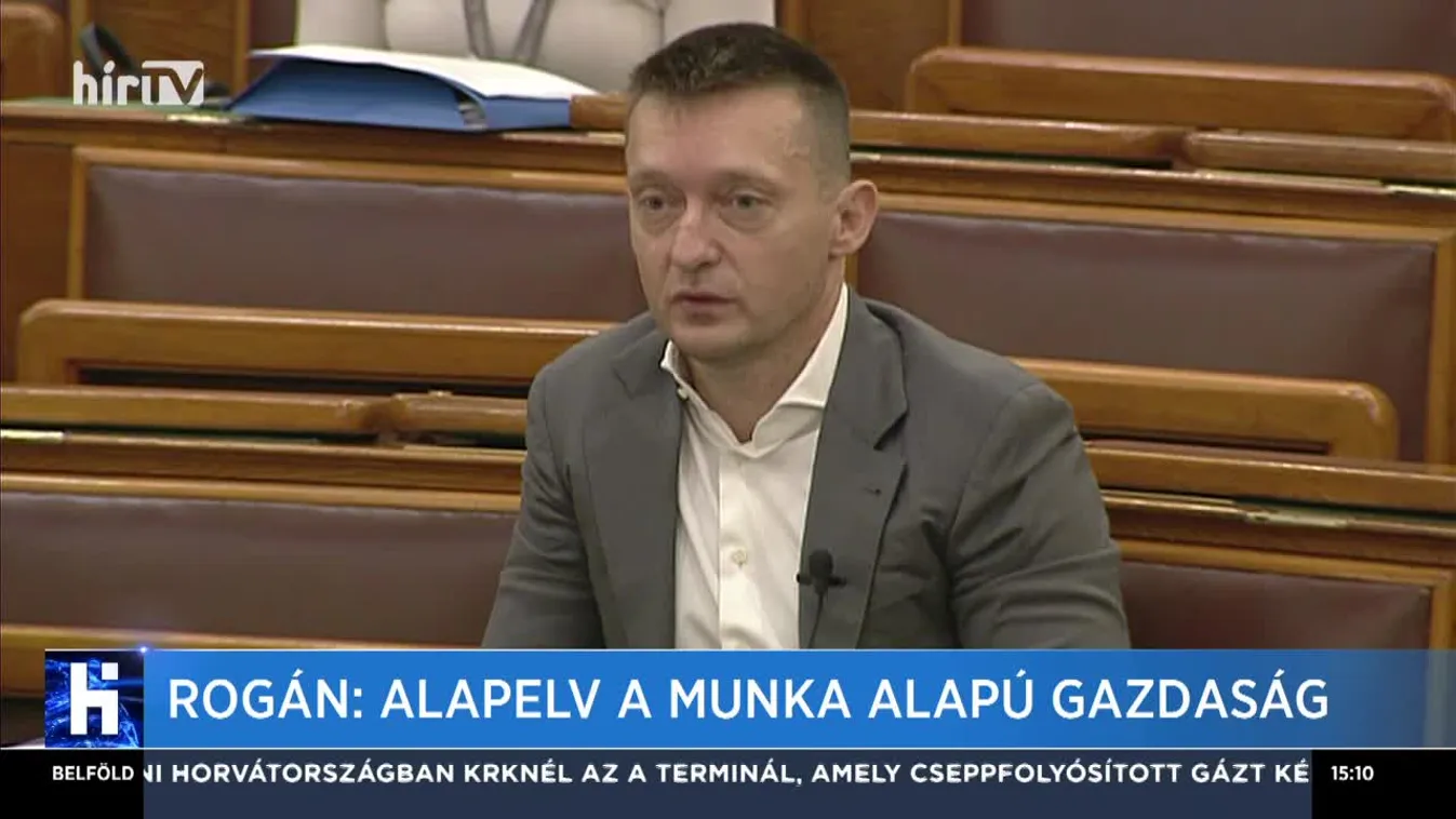 Rogán: A nemzeti konzultációk határozzák meg a kormány politikáját