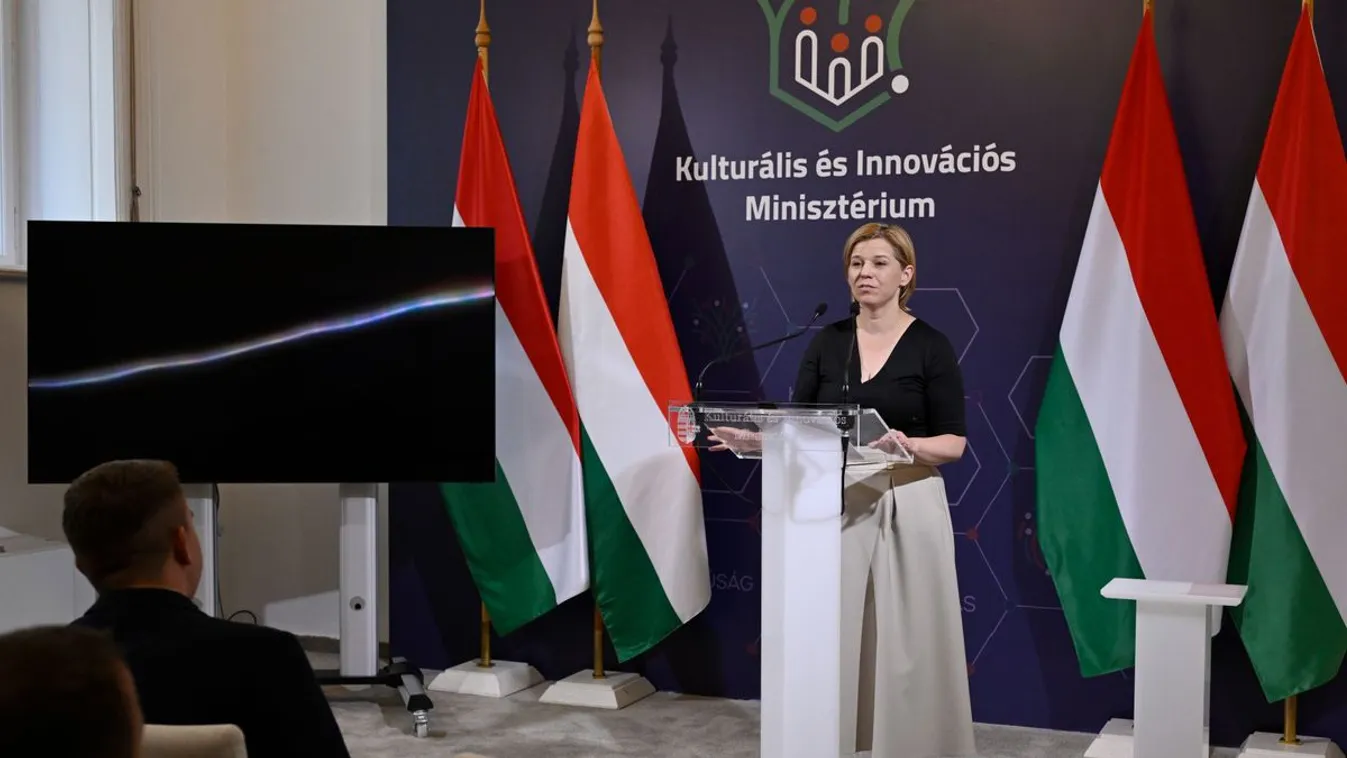 Több mint százezer diák indul szeptemberben felsőfokú tanulmányokba