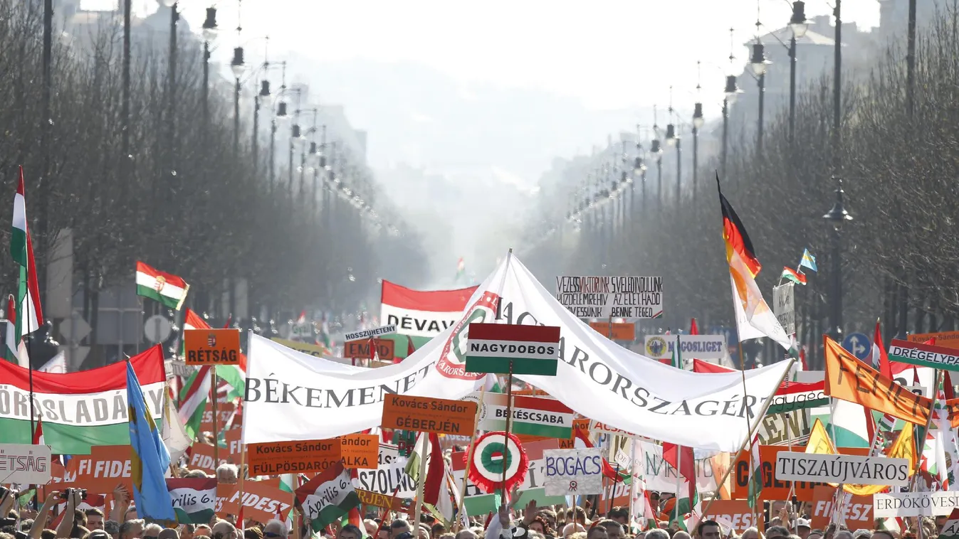 Békemenet, azaz háború – Tantusz