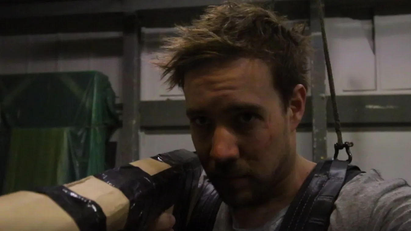 Exkluzív forgatási jelenetek a Post Mortemből a Svenkben