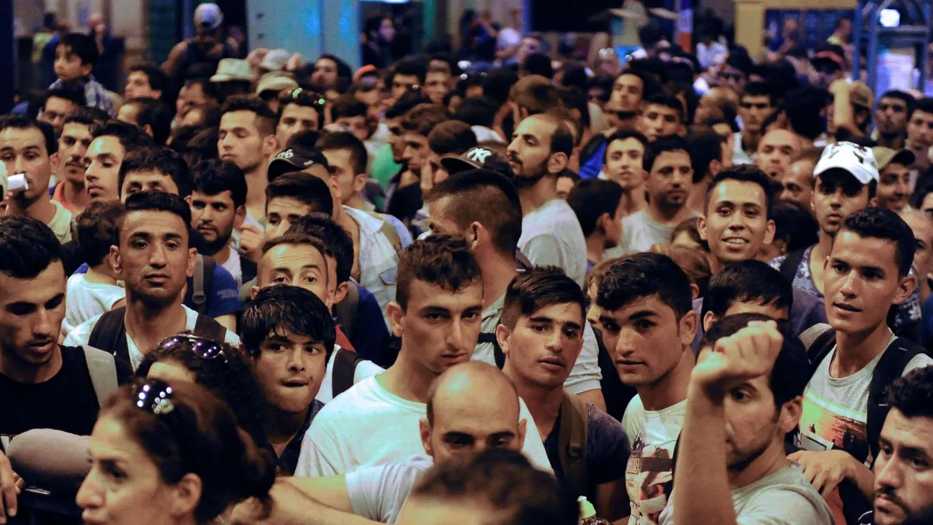 Az új belügyminiszter visszavonta elődje rendeletét a menedékkérők órabérének csökkentéséről