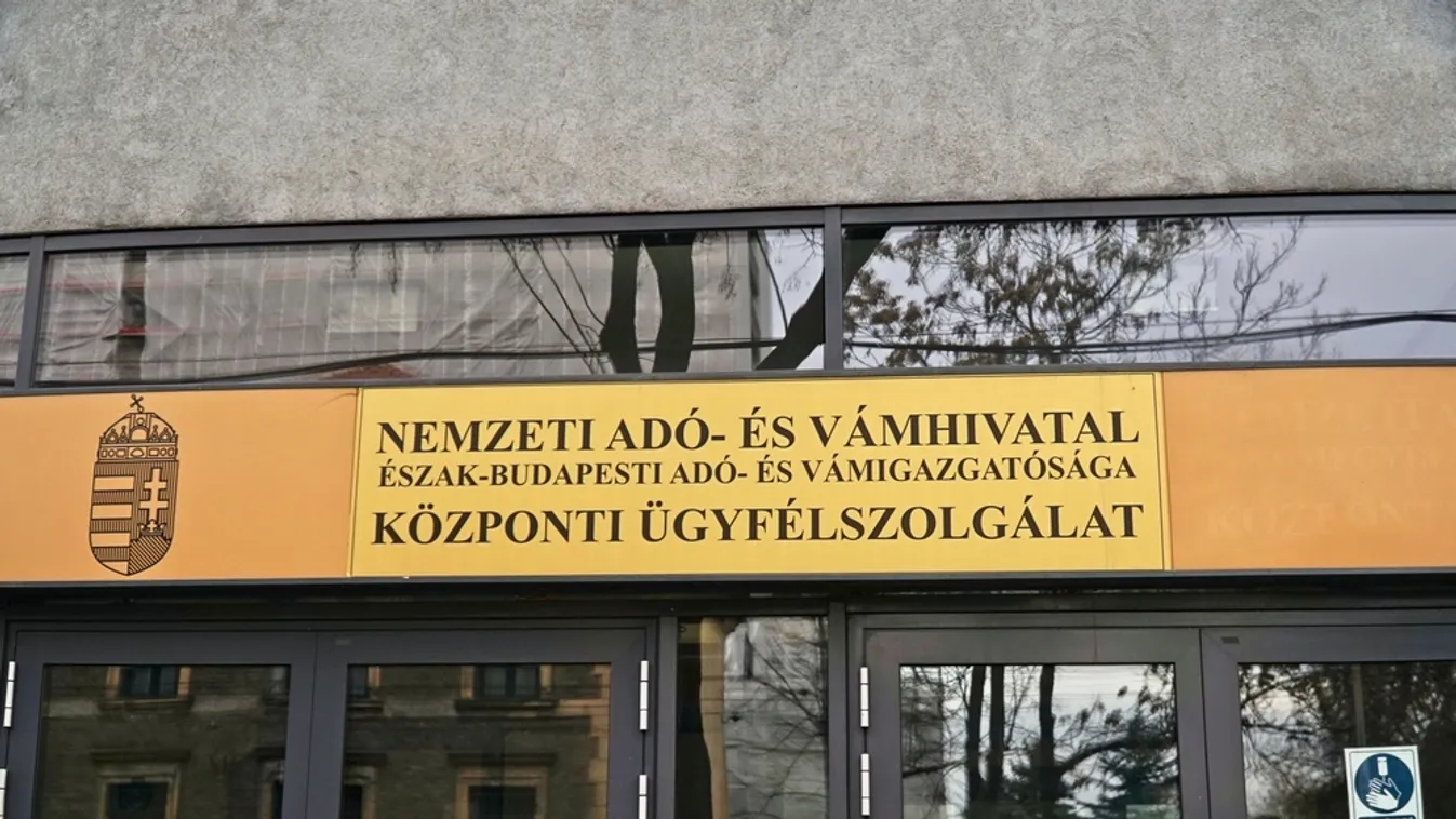 Egy három éven keresztül működő bűnszervezetre csapott le a NAV
