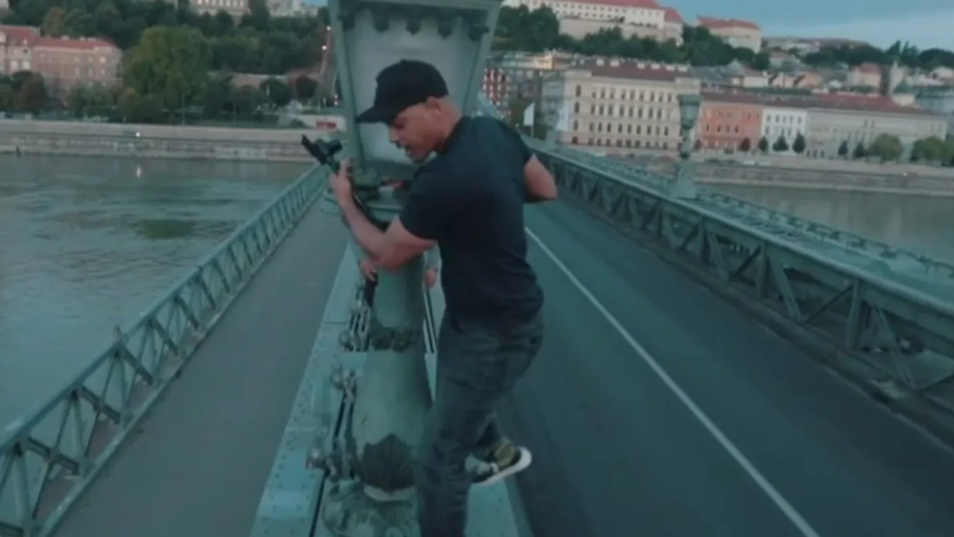 Ragadós lett Will Smith lánchidas mutatványa