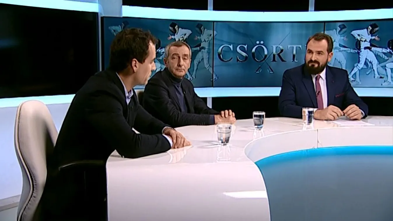 A kormány sorompója áll, a CEU már Bécsben jár