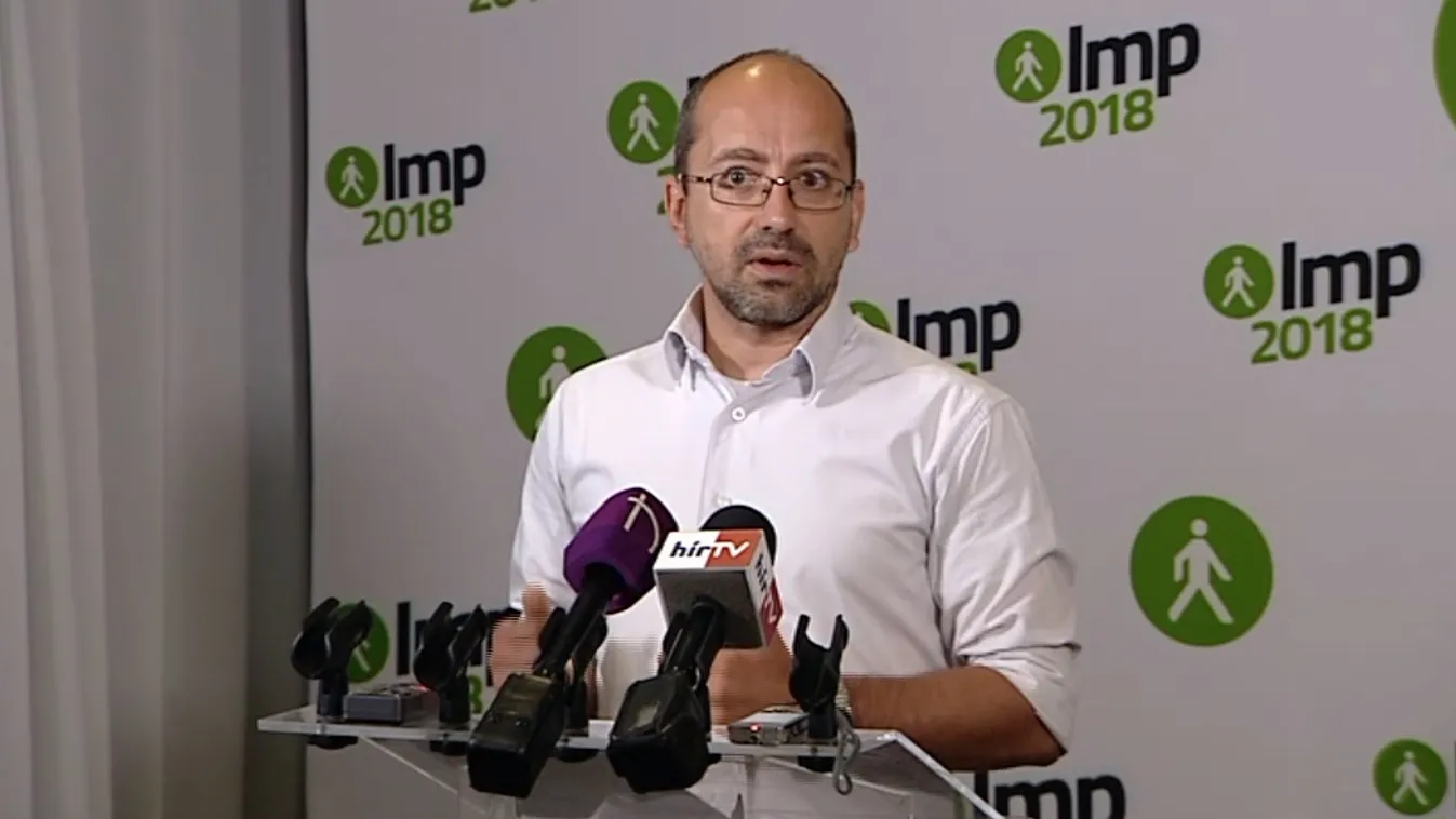 LMP: Kasler Miklósnak a sarkára kellene állnia