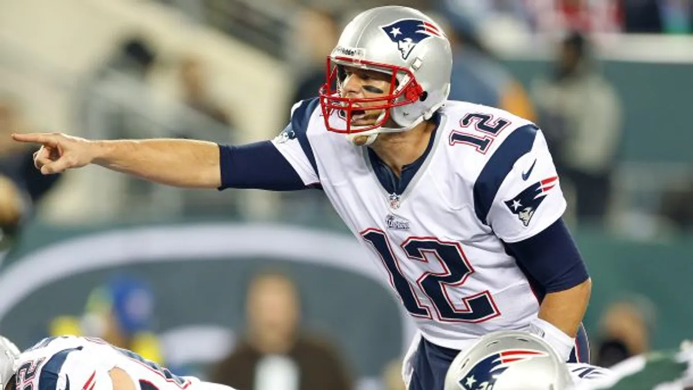 Le kell töltenie eltiltását Brady-nek