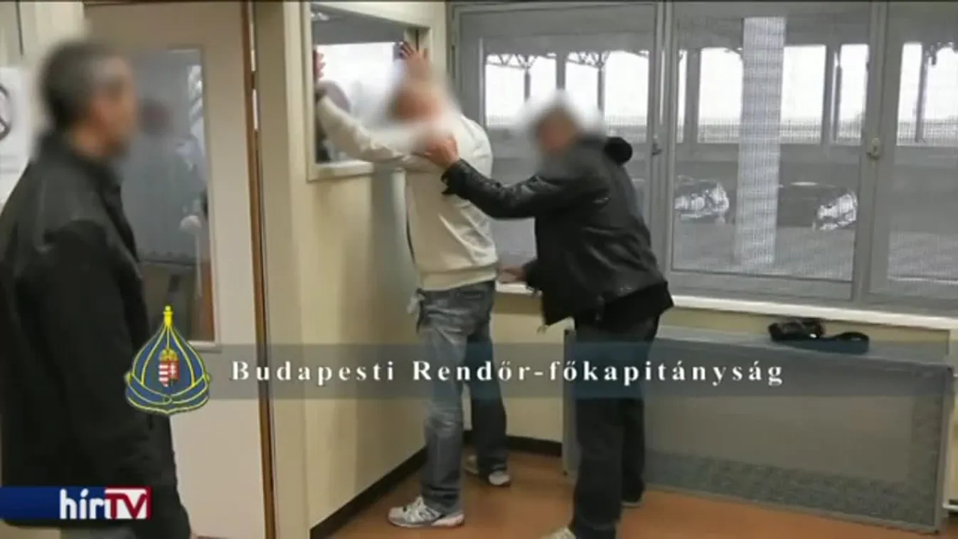 Végzett a nővel, elvette a pénzét és menekült