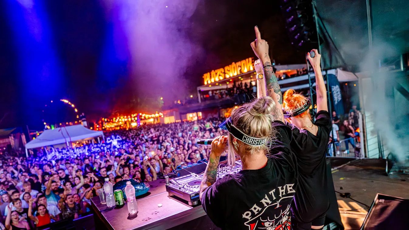 Metzker Viktória ezen a nyáron is a Plázsra költözik