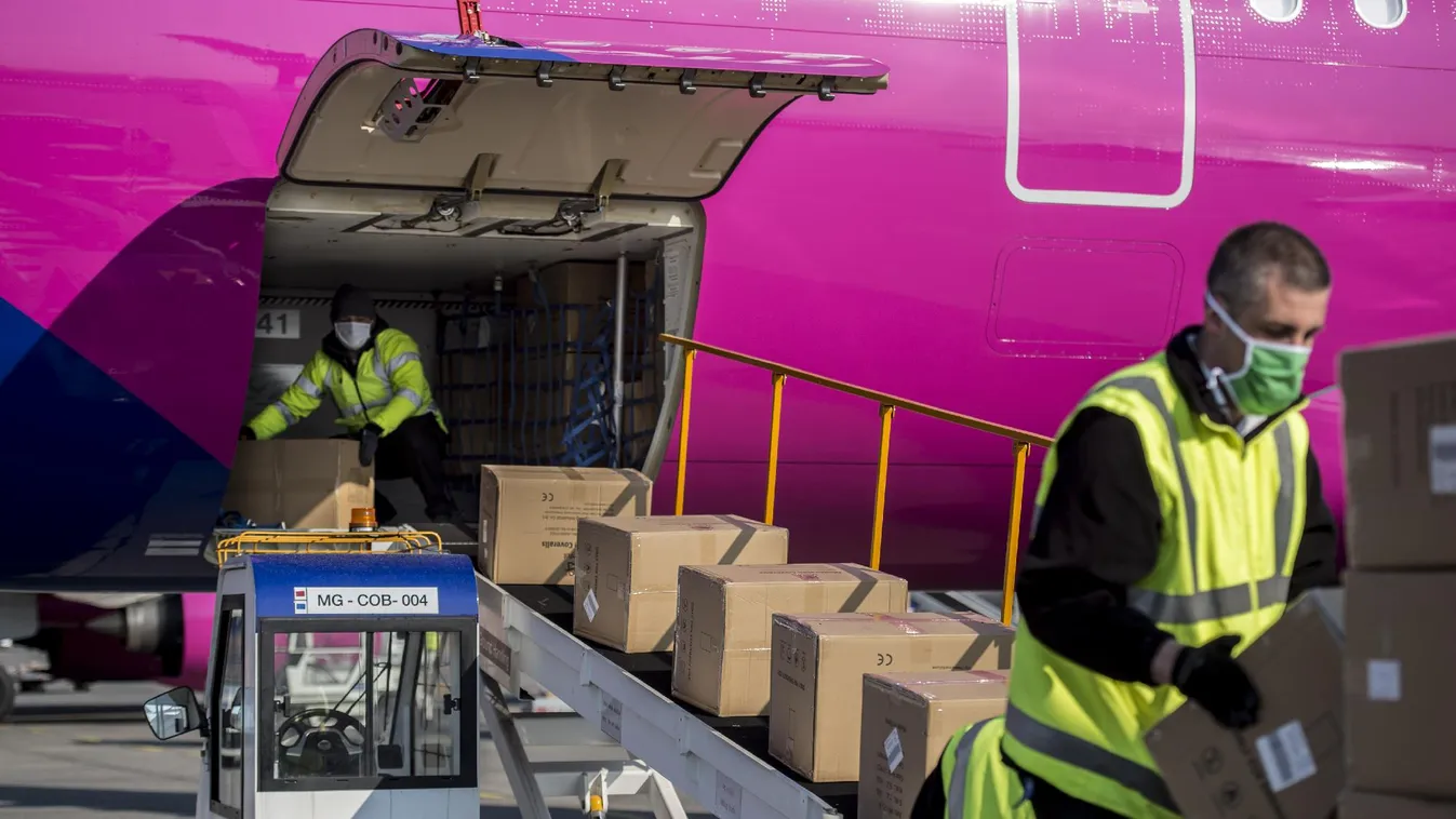 4 millió maszk és több mint 400 ezer védőruházat érkezett Kínából