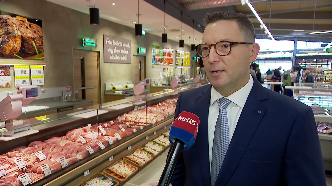 Új bevásárlóközpontot adtak át Törökbálinton