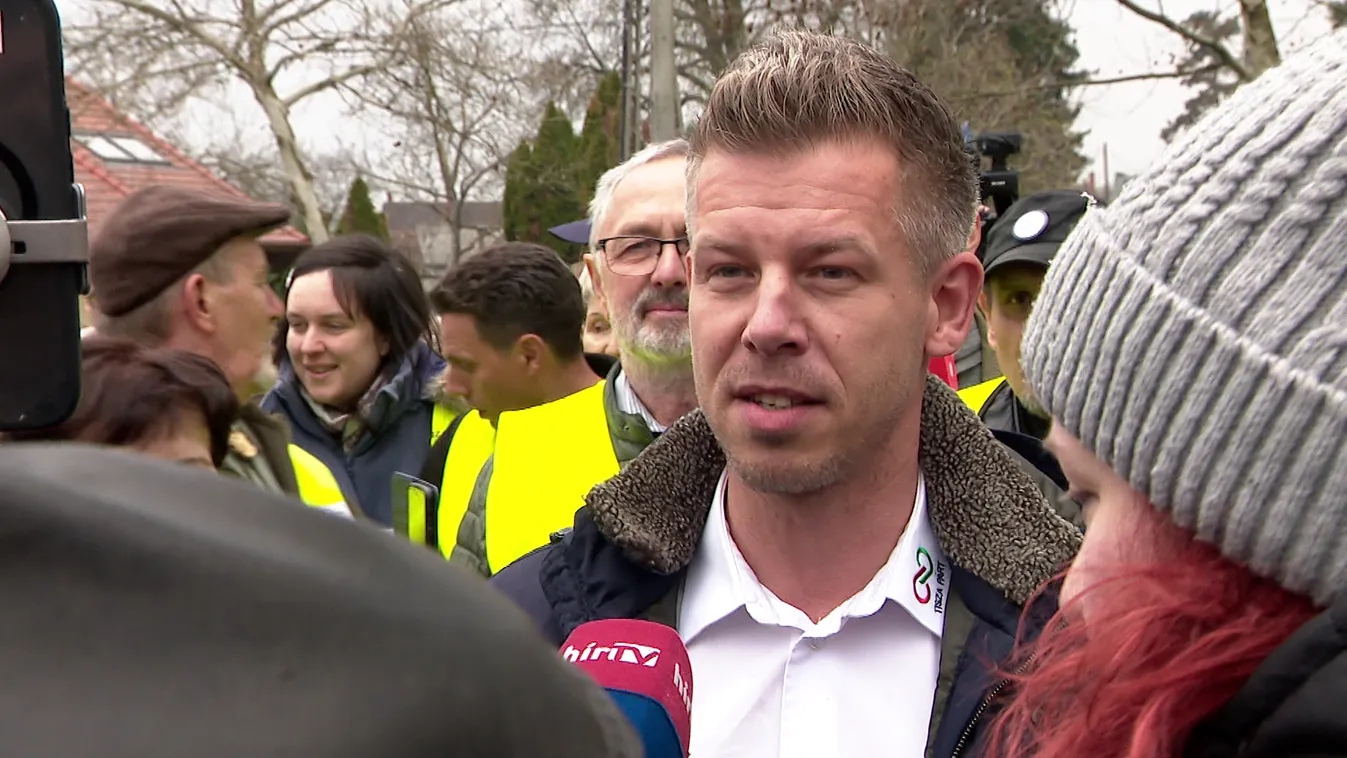 „Aljas, mocskos, senkik vagytok, hazaárulók” - ezúttal így kerültek fel a HírTV munkatársai Magyar Péter céltáblájára + videó