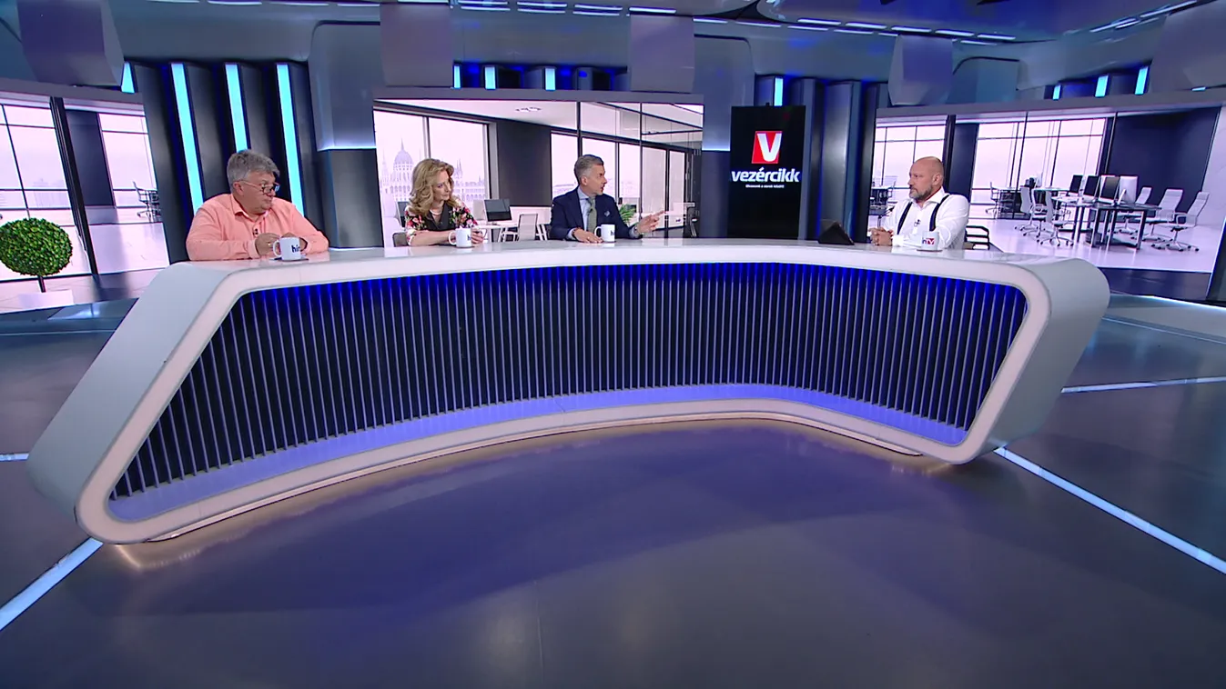 Vezércikk: Aki véres rendőrrohamot akar látni, az valóban menjen Párizsba!