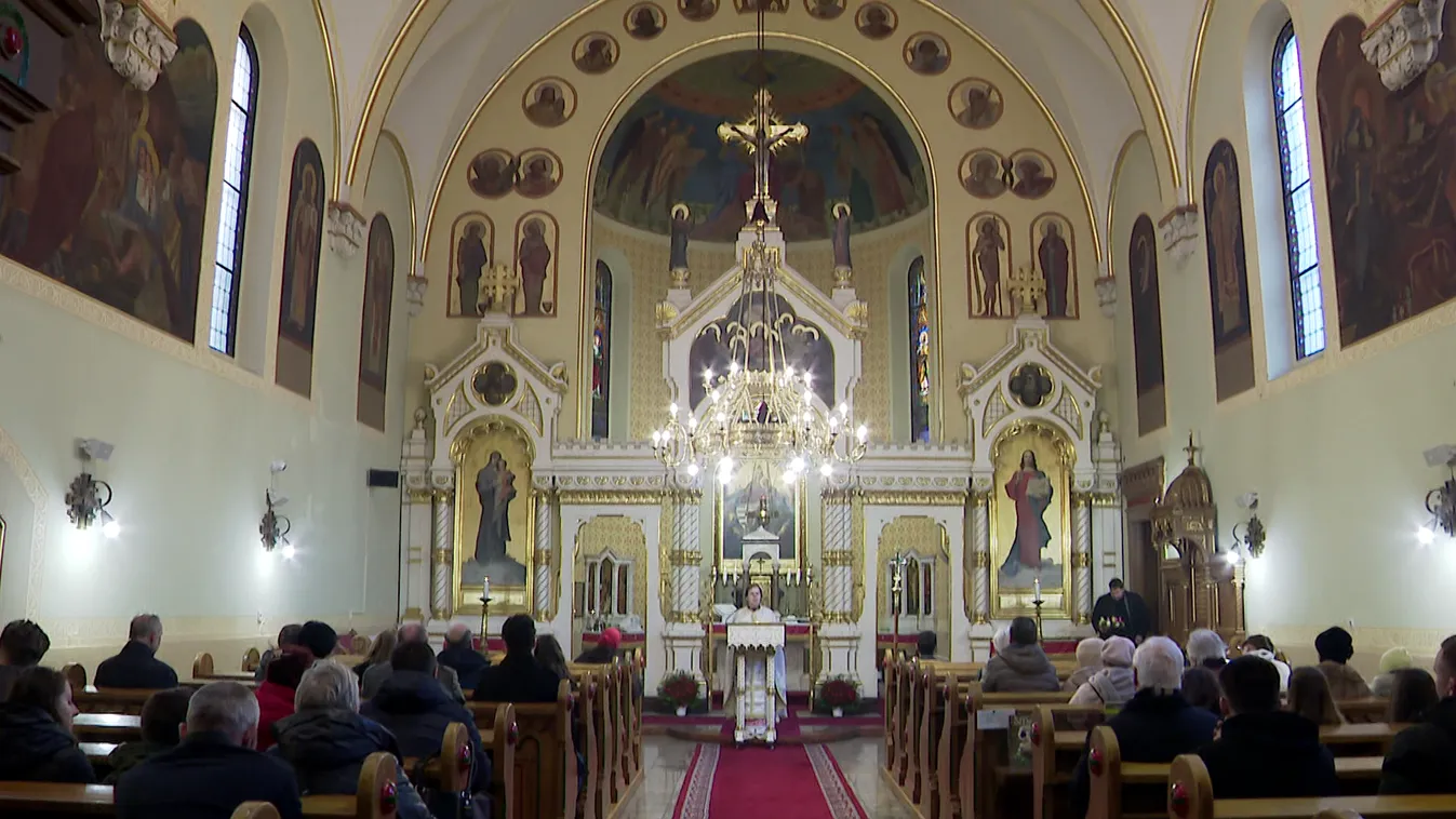 Elkezdődött a karácsonyt megelőző készületi időszak + videó