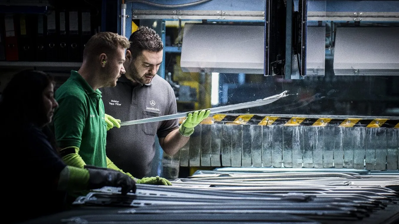 Meghosszabbította a leállást a kecskeméti Mercedes-gyár
