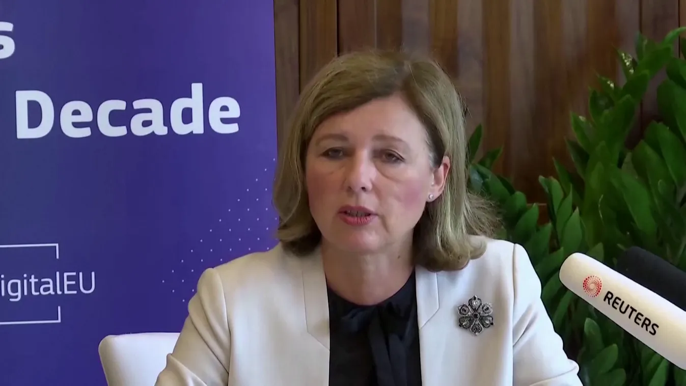 Orosz propaganda terjesztésével vádolja Magyarországot az EB alelnöke