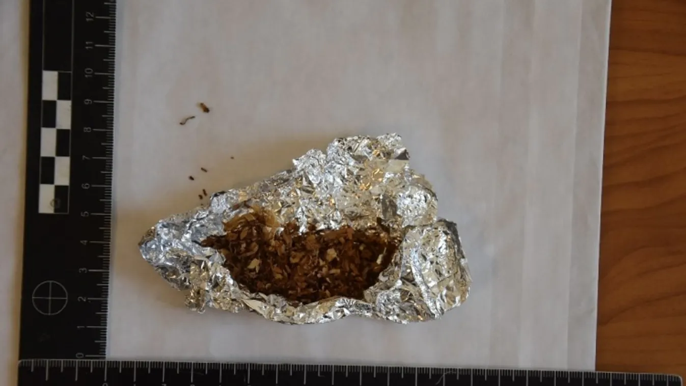 Otthonában is árulta a drogot