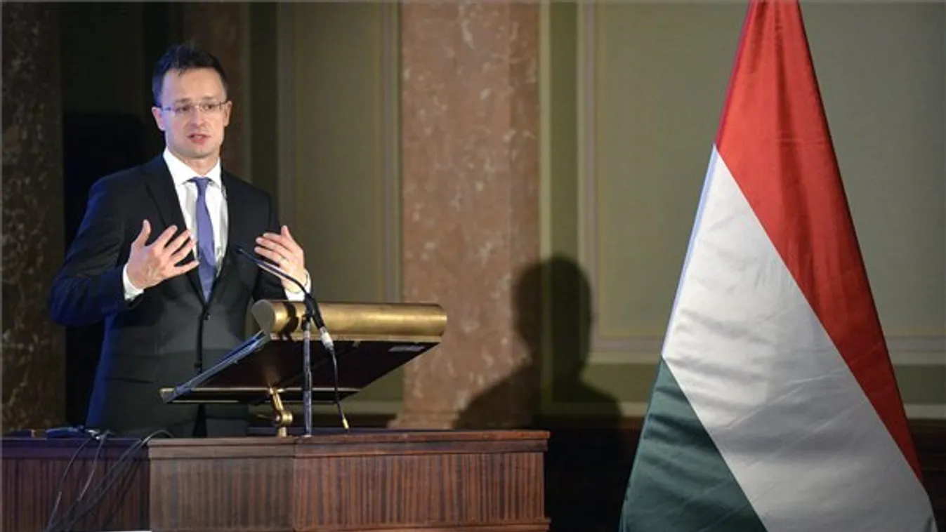 Szijjártó: Több mint 12 millió afrikai indulhat meg Európa felé