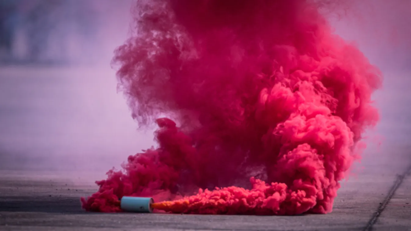 Füst keletkezett az Országgyűlés Irodaházában