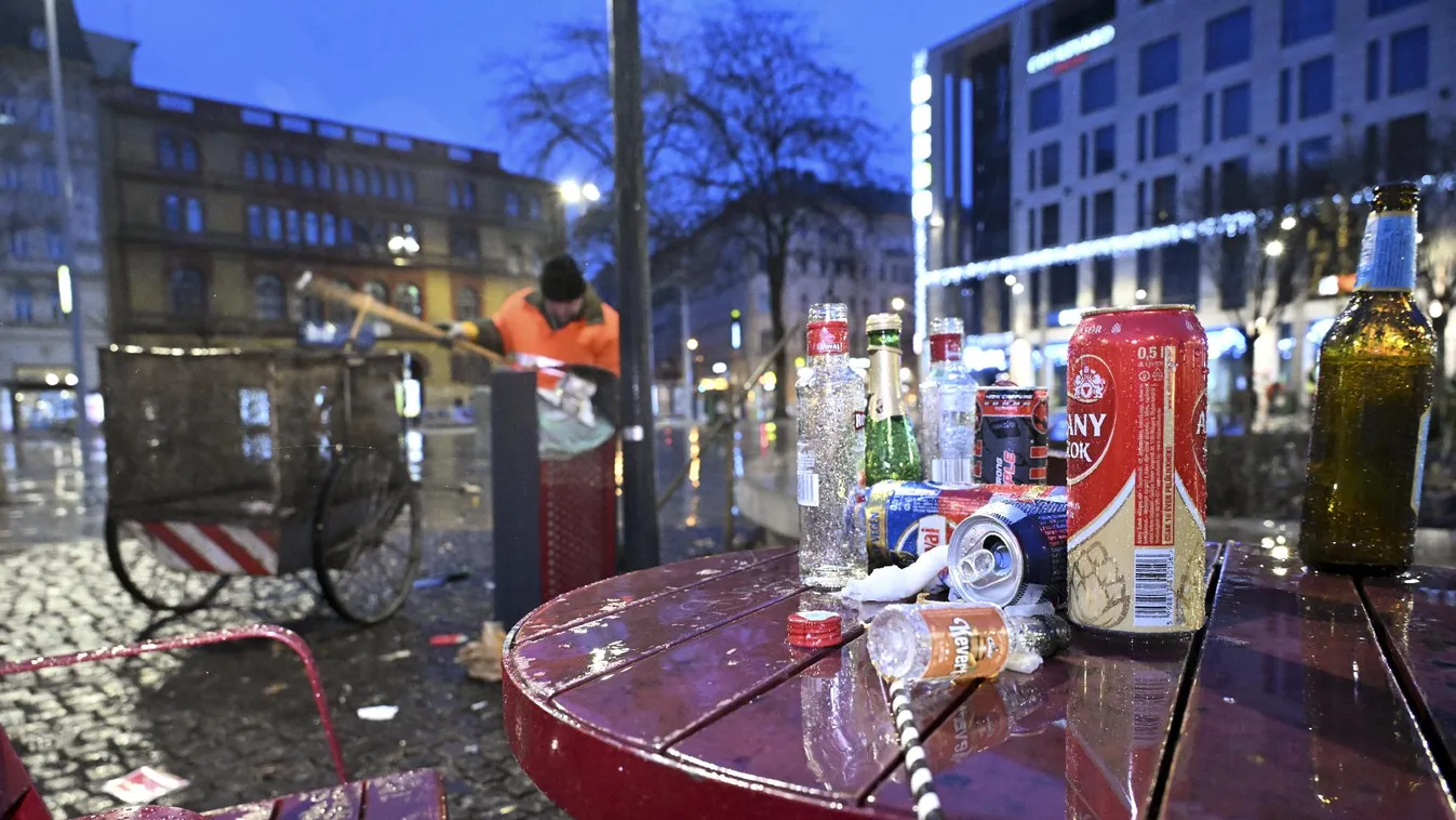 300 köbméter hulladékot szedtek össze a főváros közterületeiről