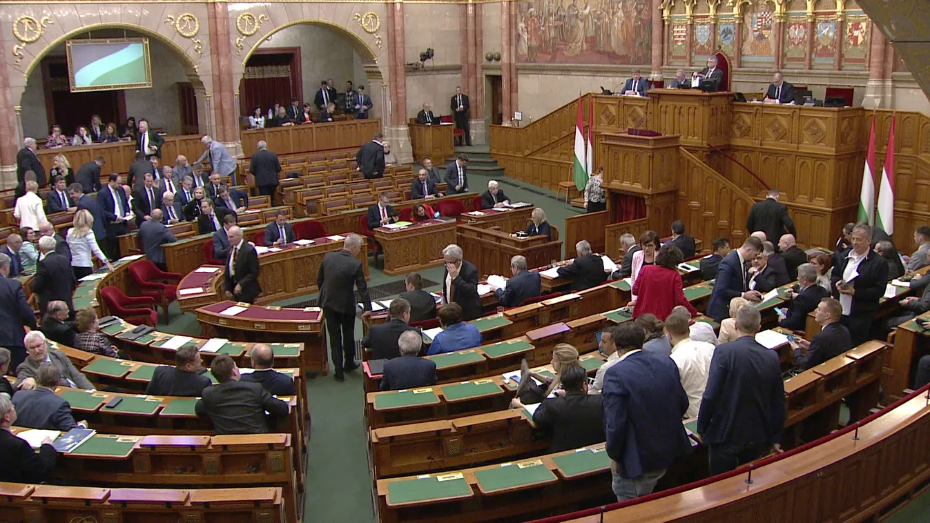 Napirend előtti felszólalások - élőben a HírTV műsorán