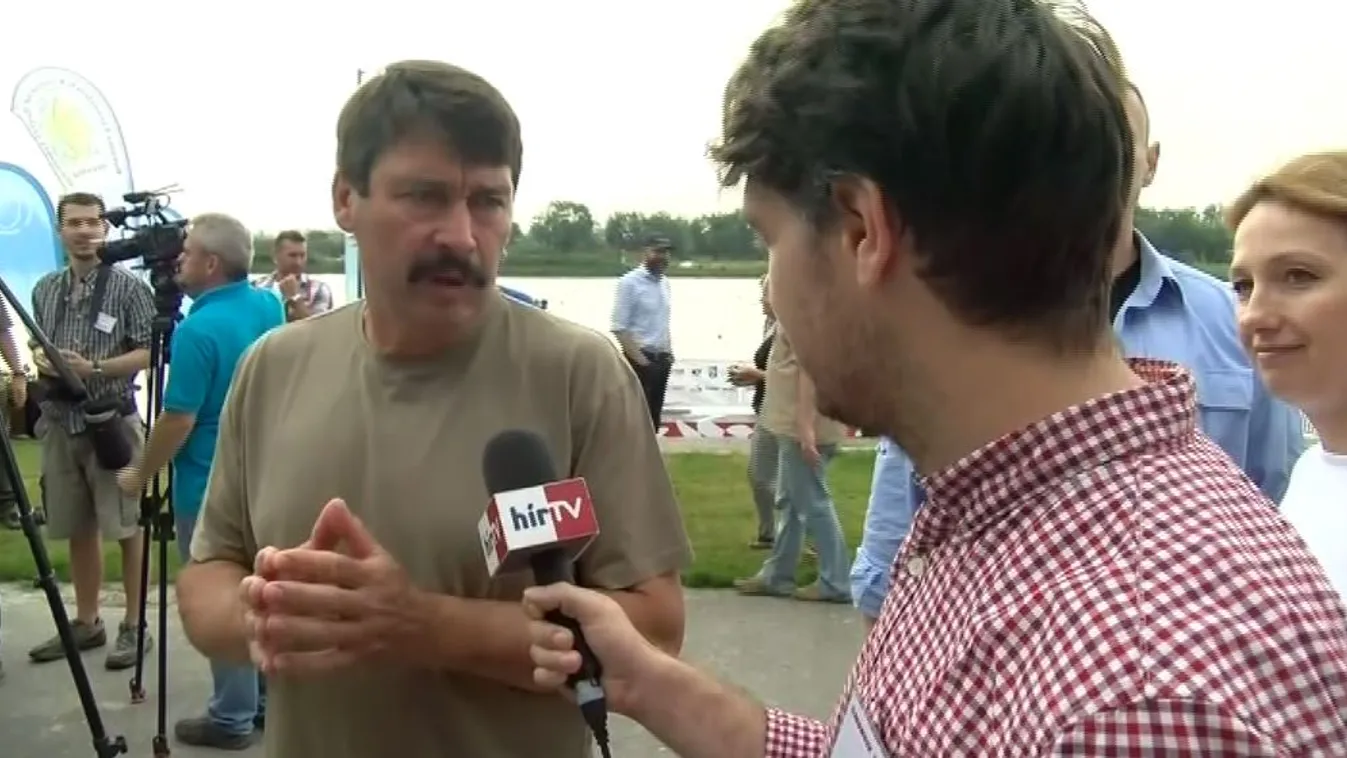 Stop Soros: Áder szerint neki még nem osztottak lapot