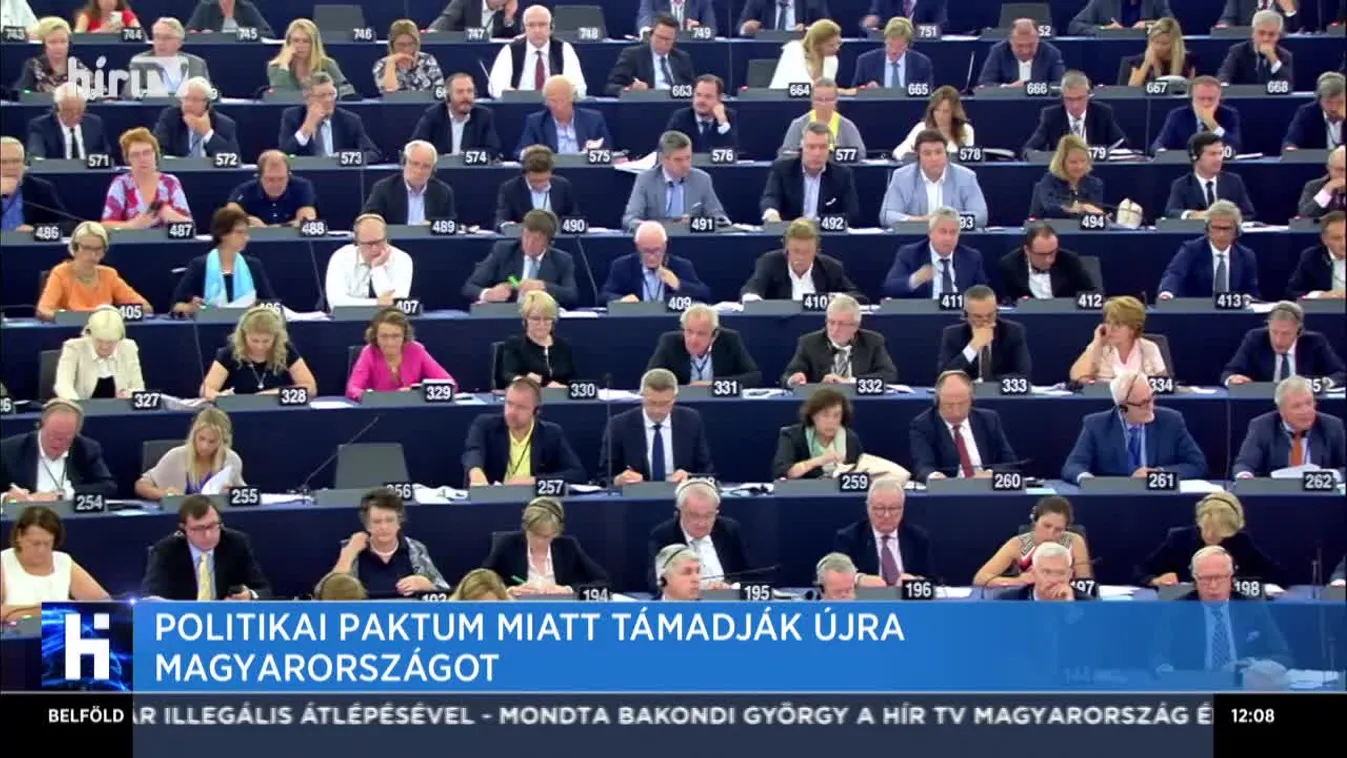 Politikai paktum miatt támadják újra Magyarországot