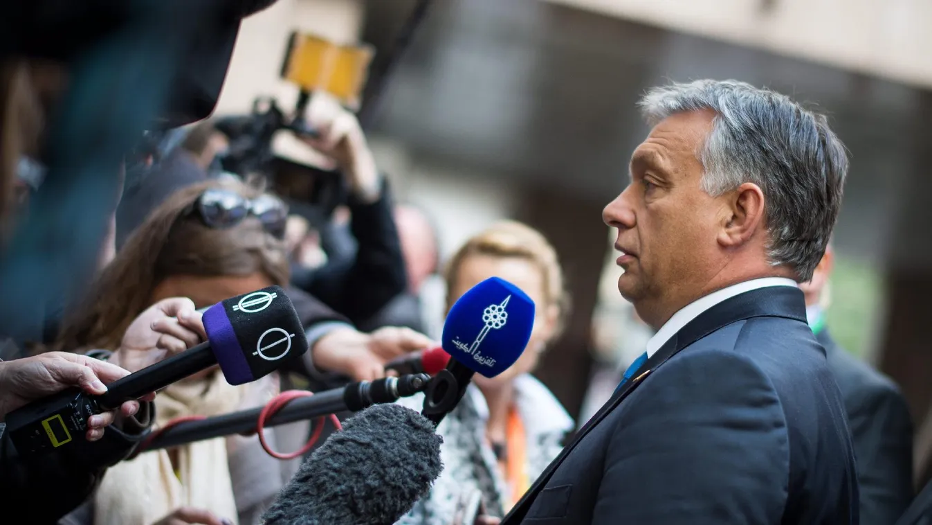 Orbán: Káoszba süllyedhet az unió