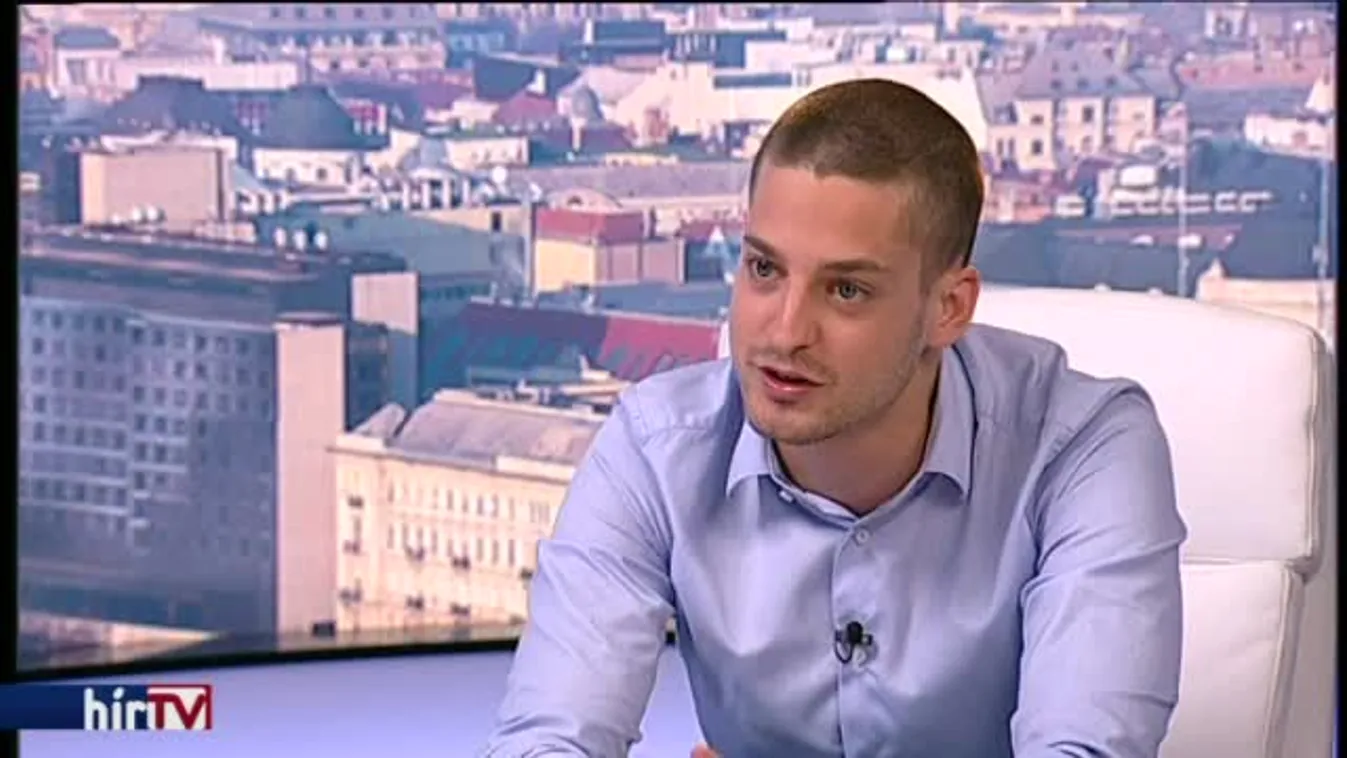 15 milliárd lapul Ungár zsebében