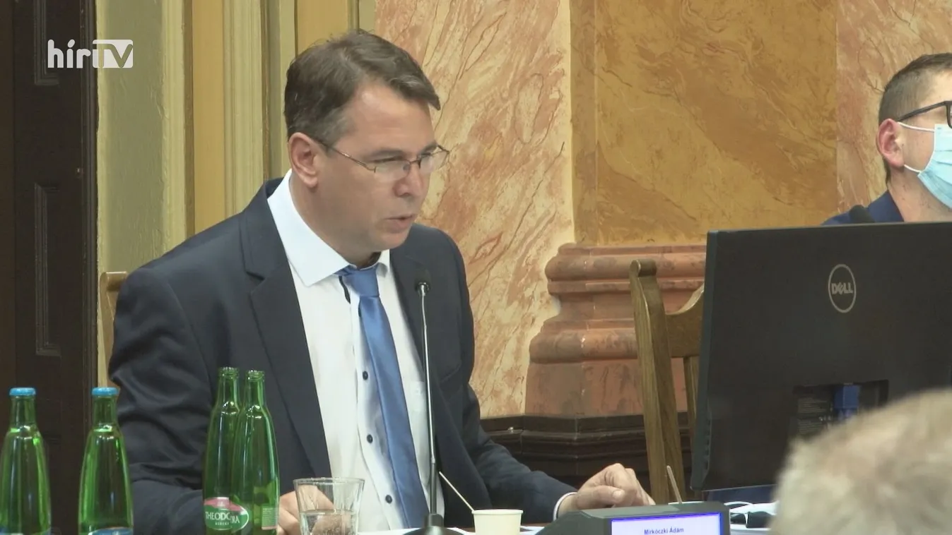 Újabb repedés az egri baloldalon