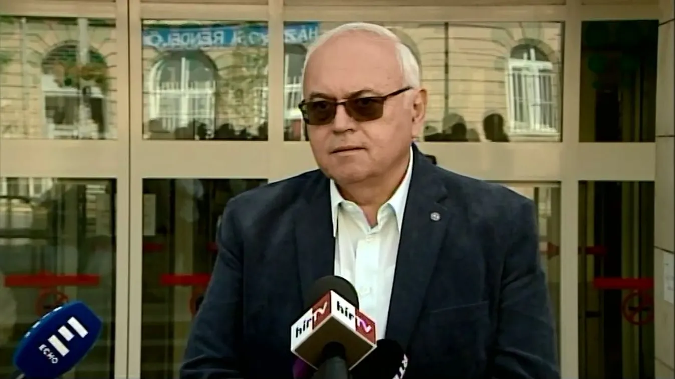 Nem jutott be az ellenzéki képviselő a Honvédkórház igazgatójához