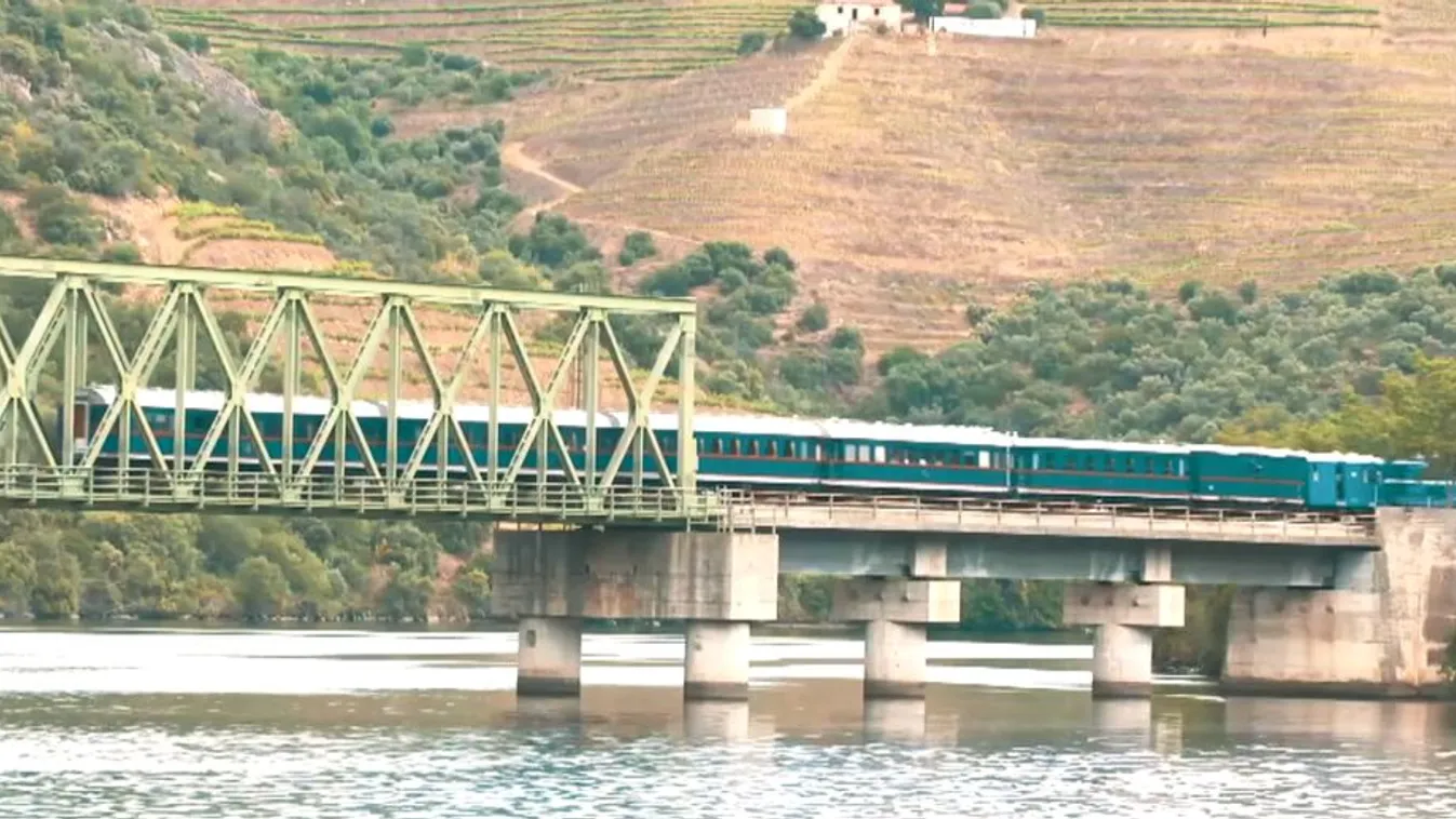 Különleges vonatok a nagyvilágból