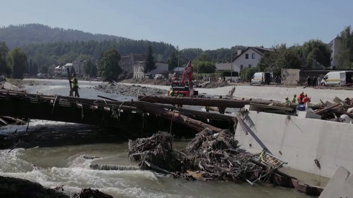 Európa-szerte hatalmas károkat okoznak az áradások + videó
