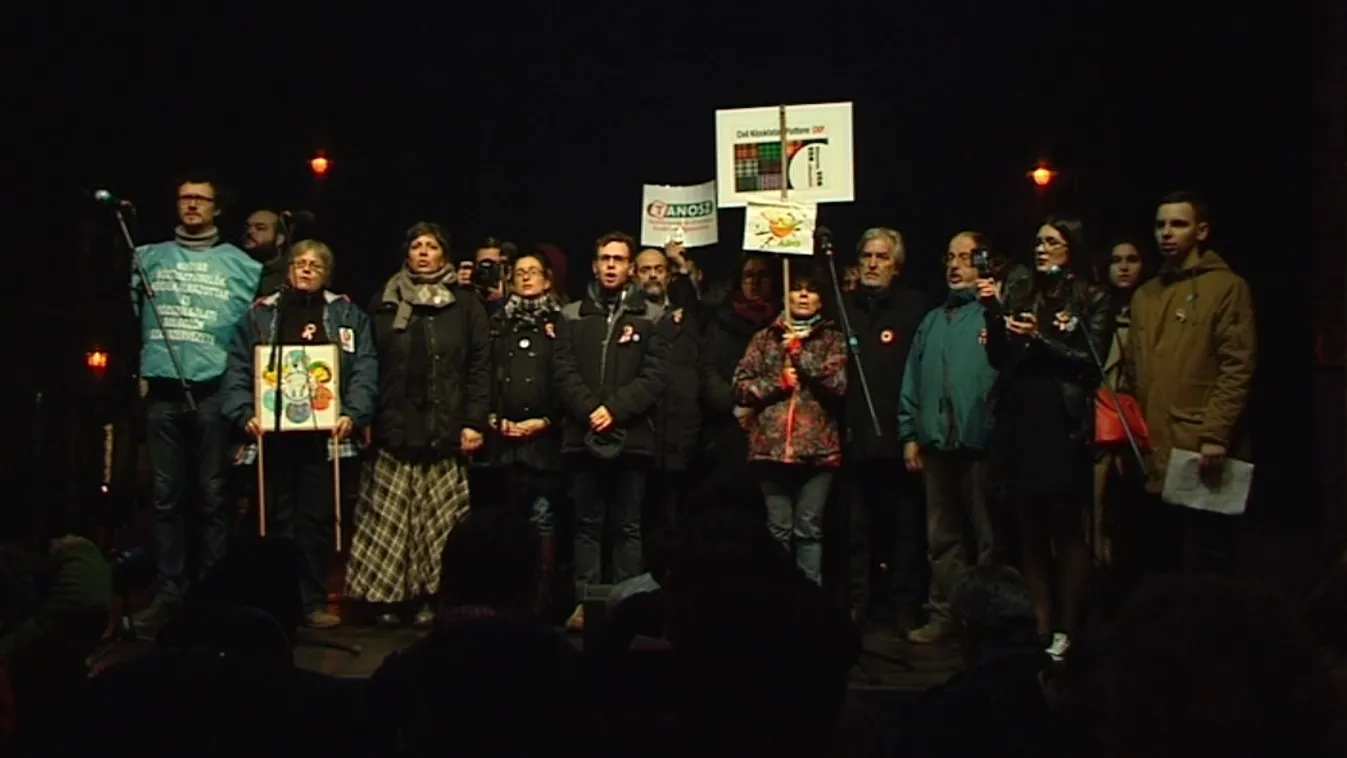 „Látjuk, hogy vannak problémák, de még nem merjük kimondani”