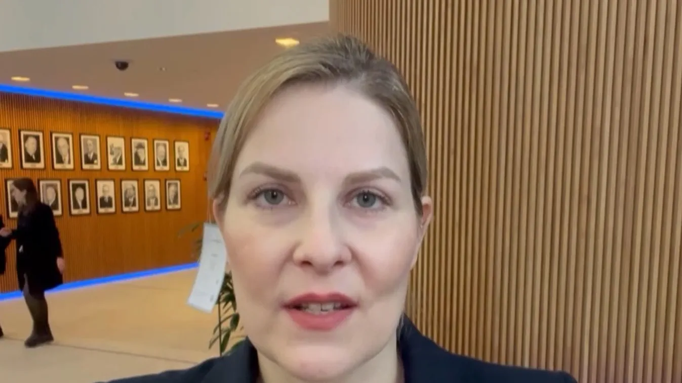 Emmanuel Macron elnök elkerülne egy új választást és megkerülné Le Pen pártját  + videó