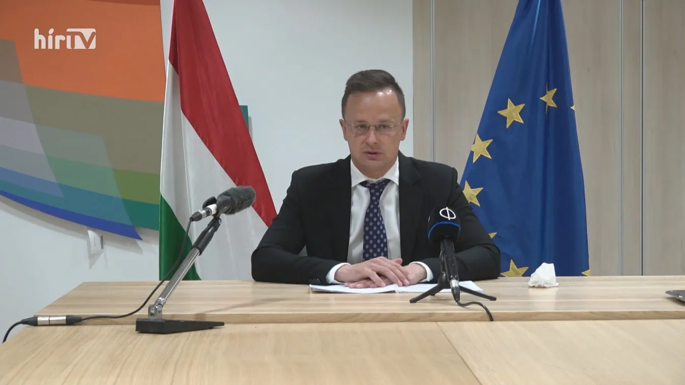 Újabb 200 ezer adag orosz vakcina érkezett