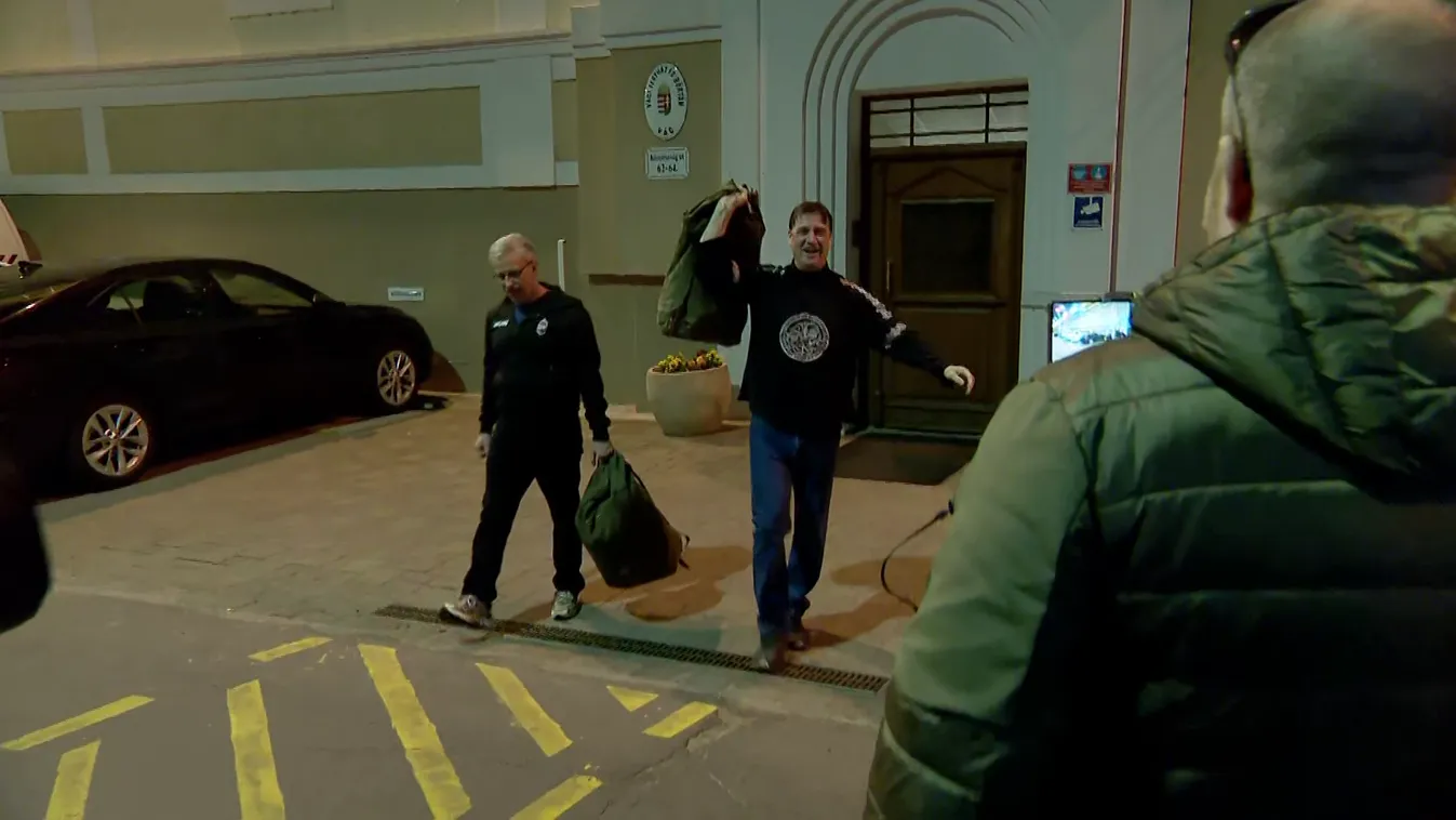 Megkegyelmezett Novák Katalin Budaházy Györgyéknek