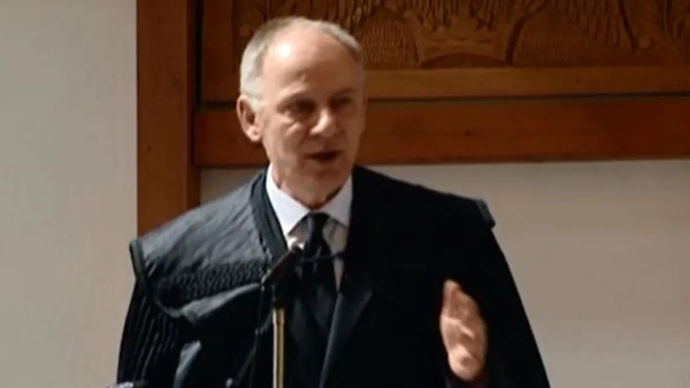 Nagypéntek az ember csődje