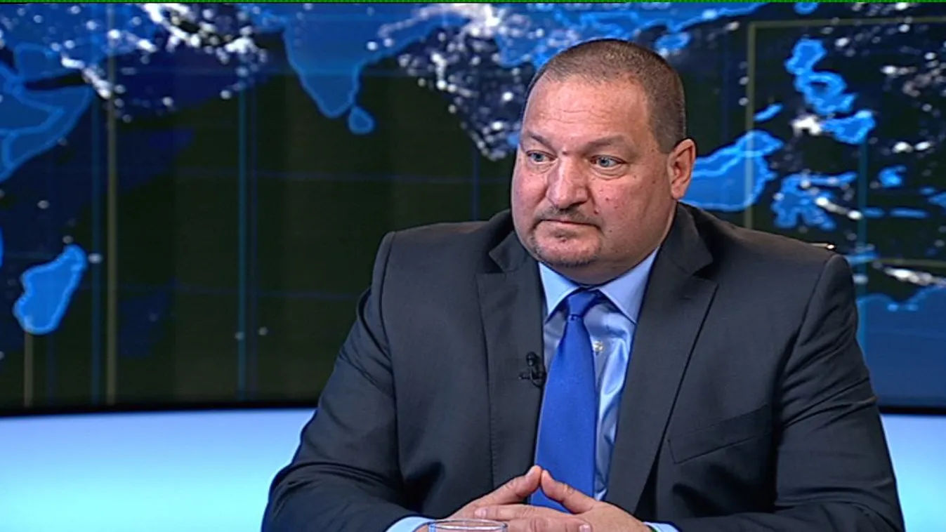 Németh Szilárd szerint kulcsfontosságú az erős hadsereg