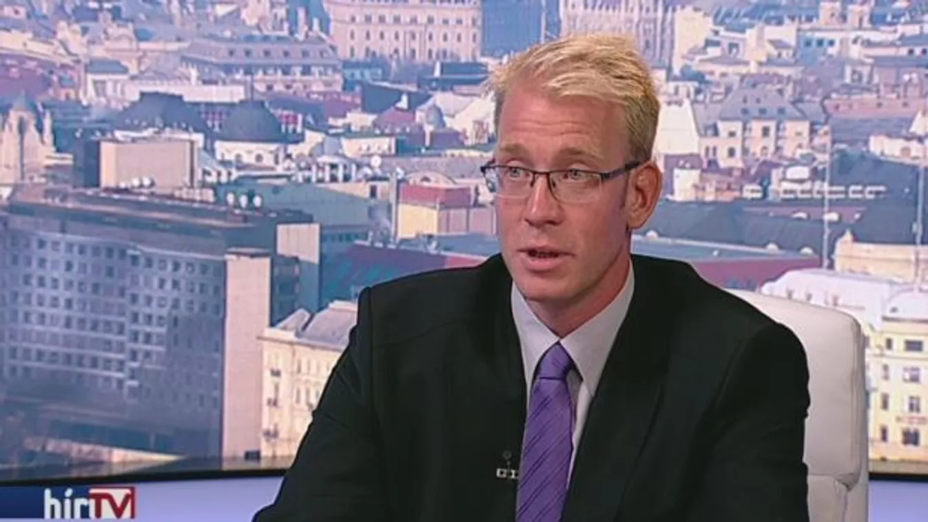 „Az uszodában már jobbikosként vagyok elkönyvelve”