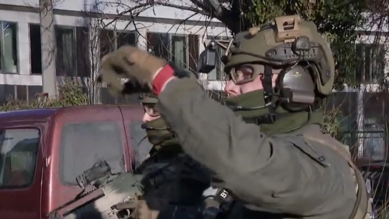 Riasztás - Merkúr kommandó + videó