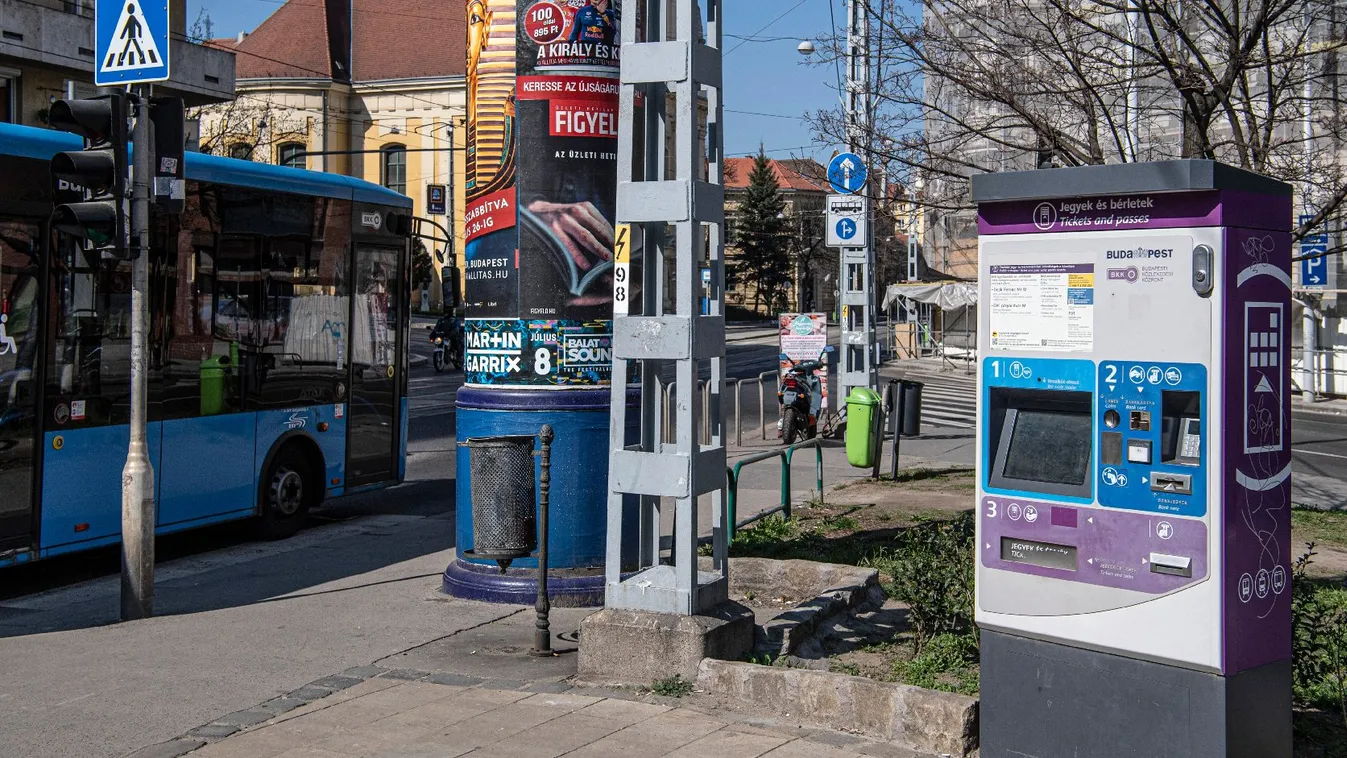 Schanda: Ingyen utazhatnak az egészségügyi dolgozók és a védekezésben részt vevő hallgatók