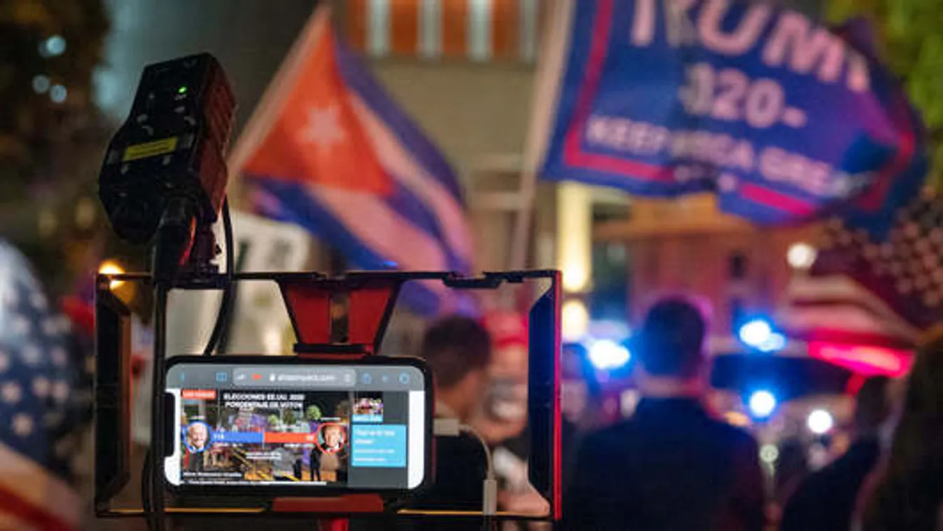 Négy államban leállíttatták a szavazatok összeszámlálását a demokrata kormányzók