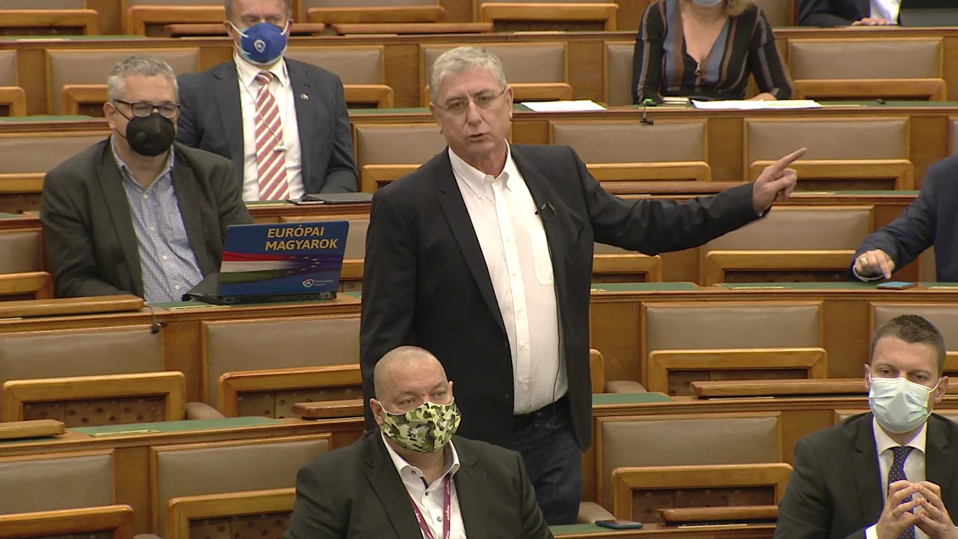 Nyilvánosak a vagyonnyilatkozatok