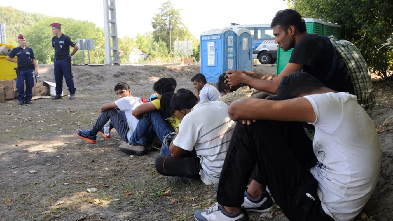 Évente százezer migránst is be kellene fogadnia Magyarországnak az Európai Bizottság határozata szerint
