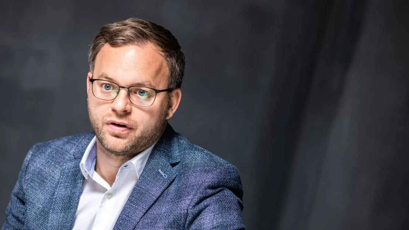 Orbán Balázs: az elhibázott uniós politikáért felelős pártok nem játszhatnak meghatározó szerepet az EU-intézmények vezetőinek kiválasztásában + videó