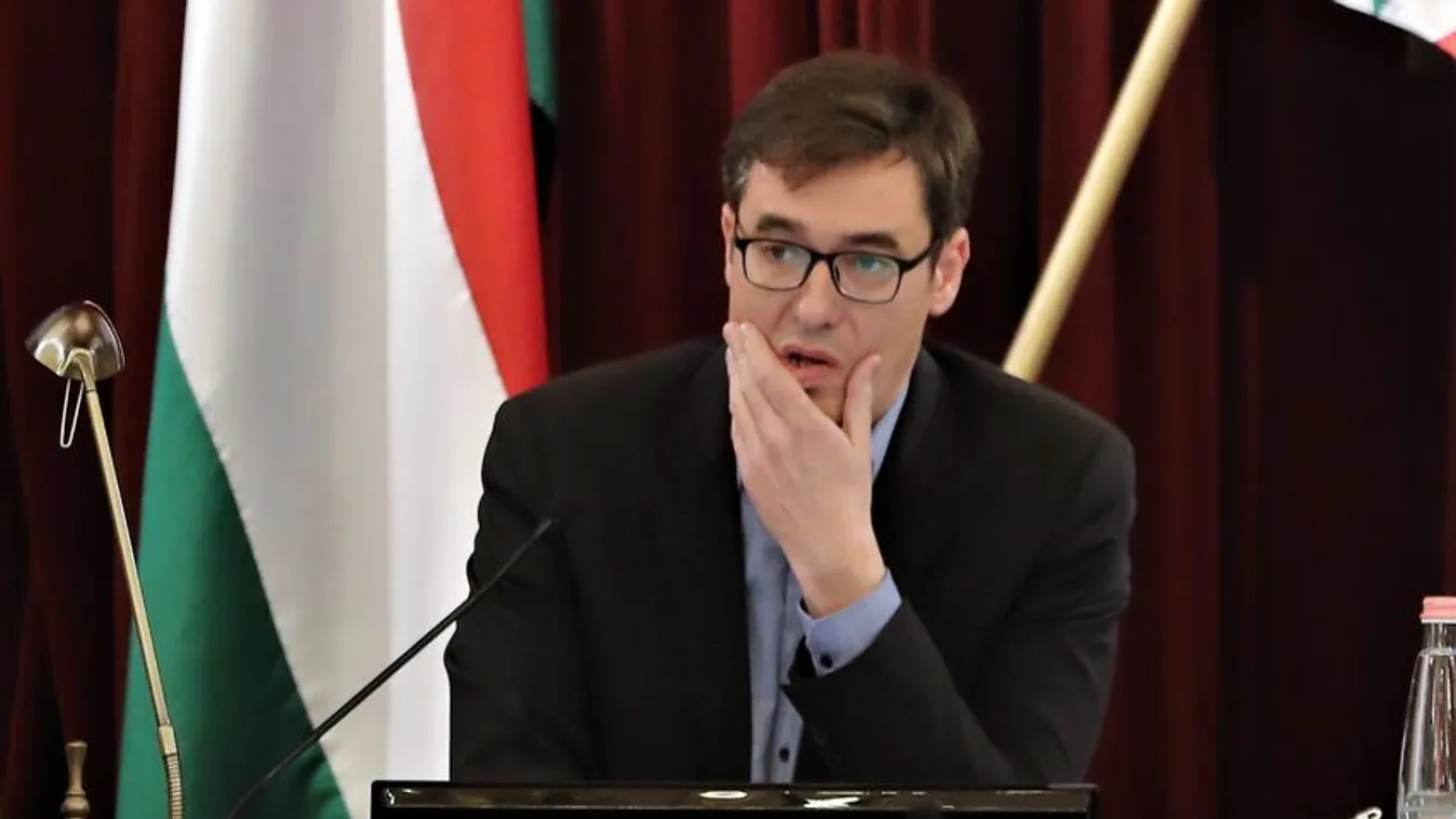 Karácsony tagadja, hogy bérelt lakása egy fővárosi politikushoz köthető