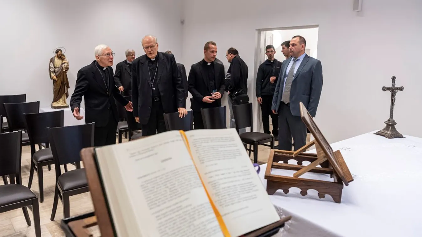 Átadták az egykori Regnum Marianum székházat