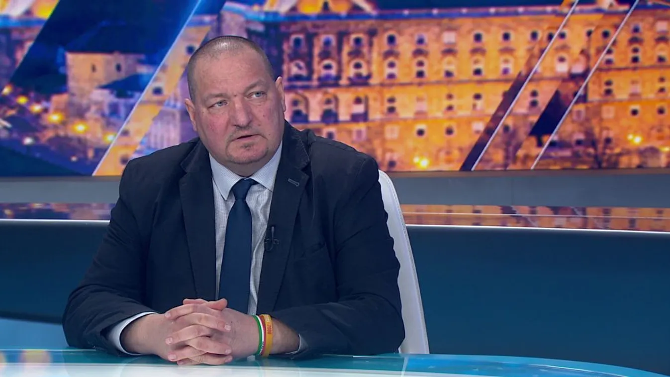 Németh Szilárd: A magyar honvédek biztonságának ügye nem ellenzéki pánikkeltésre való
