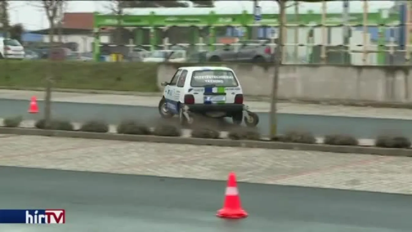 Tréningen készülhettek a téli vezetésre Zalaegerszegen